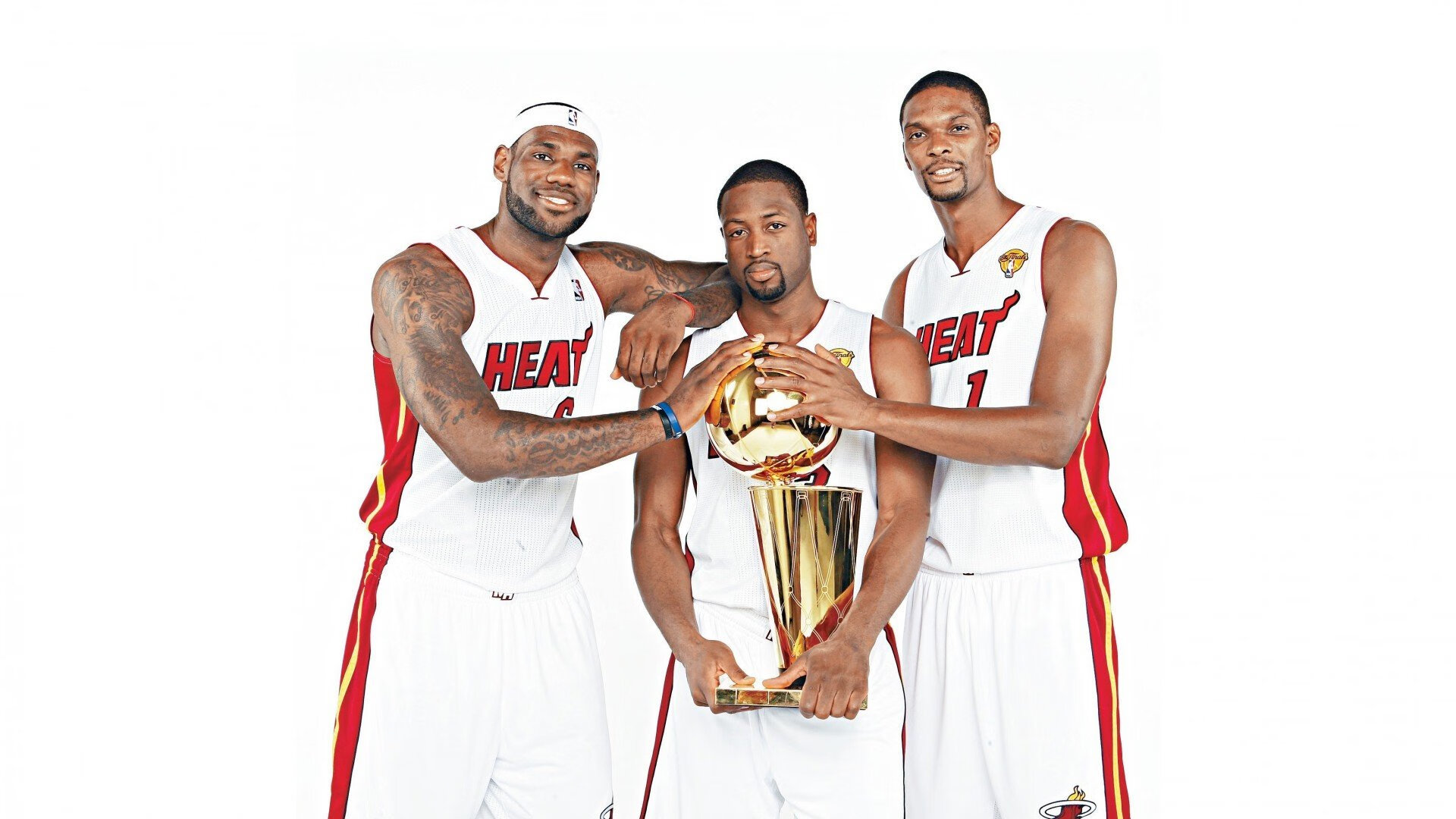 九游官网入口-德国队带队取胜！塔图姆重要时刻夺冠赛场气氛高涨——一场跨界体育营销的故事